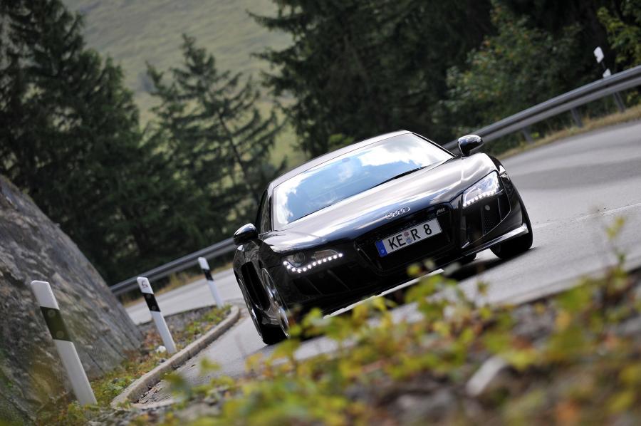  Audi R8 by ABT 2008 года  (фото 9 из 15)